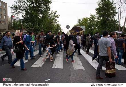 بی نظمی عبور و مرور در خیابانهای تهران