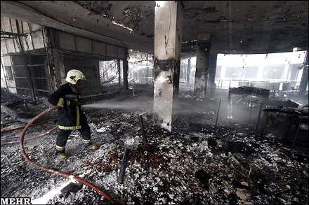آتش سوزی در بازار مبل ایران