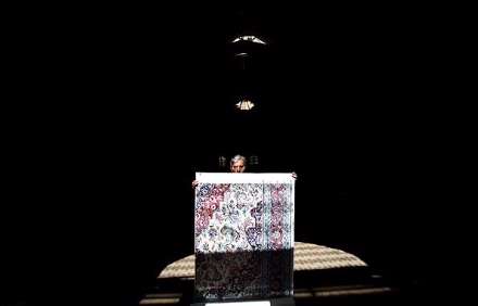 کارگاه قالی بافی سنتی به روایت تصاویر