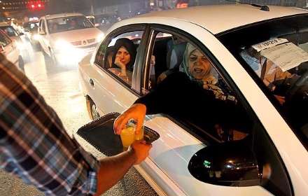 آماده سازی و آذین بندی خیابان ها و معابر تهران در آستانه نیمه شعبان