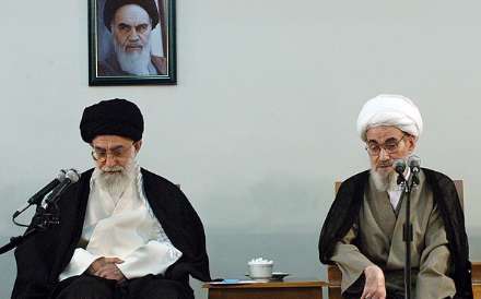 تصاویری از گذر زمان و رفتن عمر بر مرحوم ایت الله علی مشکینی