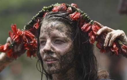 جشنی جالب به مناسبت آغاز فصل برنج کاری