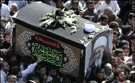 تصاویری از گذر زمان و رفتن عمر بر مرحوم ایت الله علی مشکینی