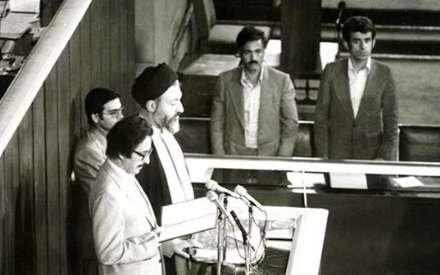 آیت الله شهید بهشتی در قاب تصاویر