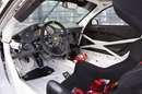 داخل ماشين پوروشه مسابقه ای GT3 R (Porsche 911 GT3 R) سفید