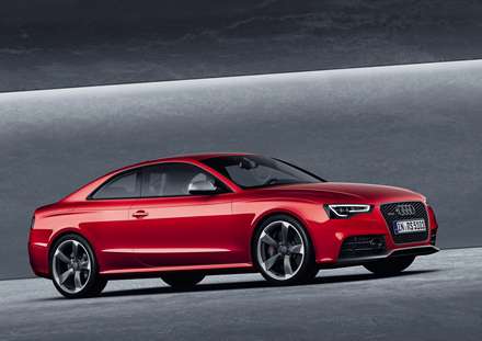ماشين آئوديrs5 (2012 Audi RS5) قرمز