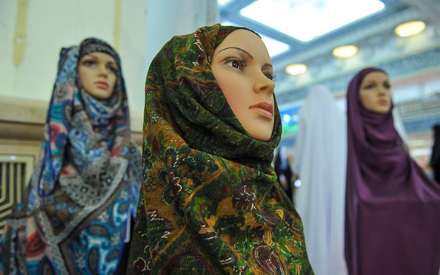 رونمایی از چادر- مانتو ملی