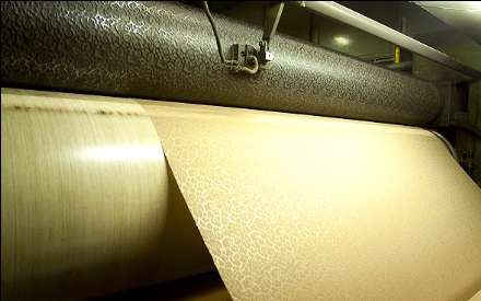 گزارش تصویری از کارخانه پارچه بافی  در تهران