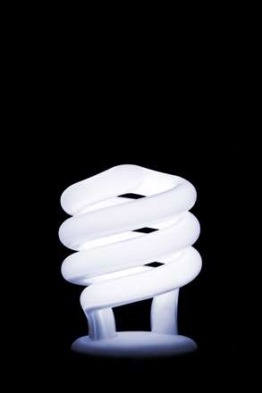 لامپ كم مصرف