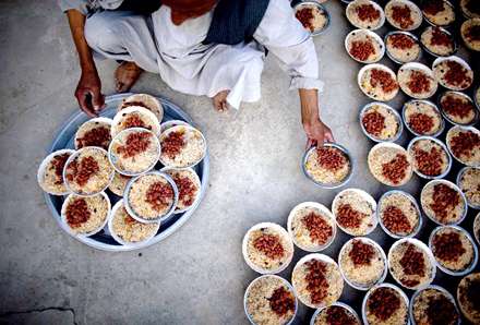 اطعام در ماه مبارك رمضان