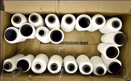 گزارش تصویری از کارخانه پارچه بافی  در تهران