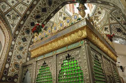 مقبره علامه مجلسی و پدرش محمدتقی مجلسی