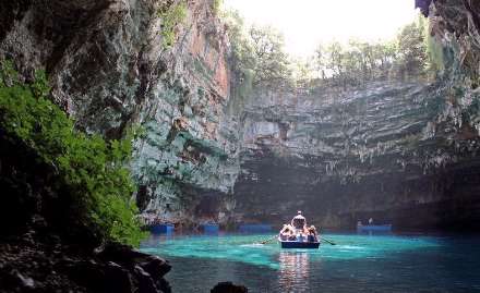 غار ملیسانی یکی از زیباترین غارهای دنیا