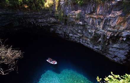 غار ملیسانی یکی از زیباترین غارهای دنیا