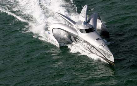 قایق تفریحی مدرن