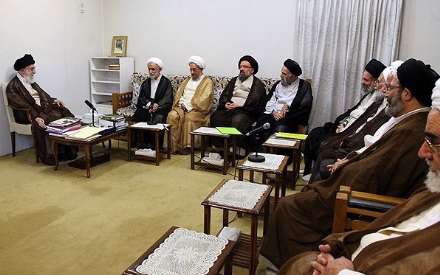 دیدار اعضای شورایعالی حوزه های علمیه با مقام معظم رهبری
