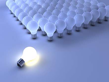 لامپ روشن مقابل لامپهاي خاموش