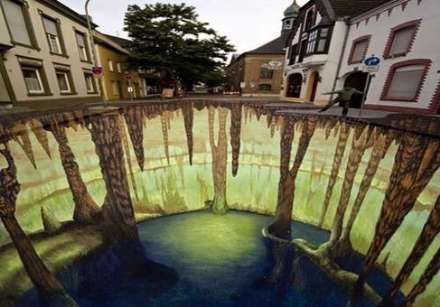 نقاشی‌های سه‌بعدی روی آسفالت