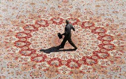 رونمایی از سومین فرش بزرگ دنیا