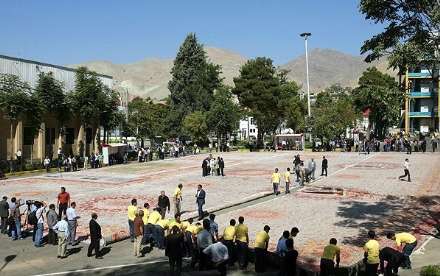 رونمایی از سومین فرش بزرگ دنیا