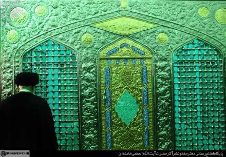 حضور مقام معظم رهبری در گلزار شهدای بجنورد و امام‌زاده عباس ابن موسی (ع)