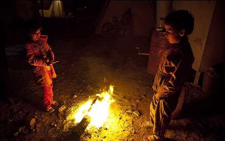 سرما در مناطق زلزله زده اهر و ورزقان