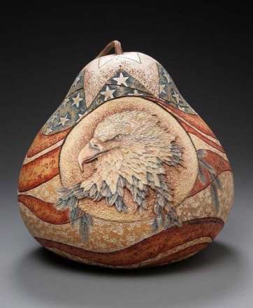 کنده کاری های بسیار زیبا روی کدو حلوایی