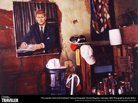 يك اتاق به هم ريخته