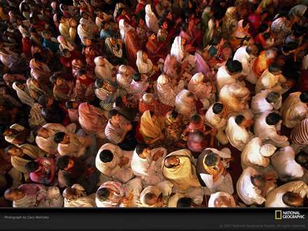 تصويري از يك اجتماع بزرگ