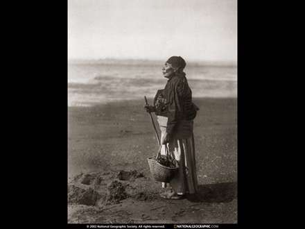 يك سرخ پوست در ساحل