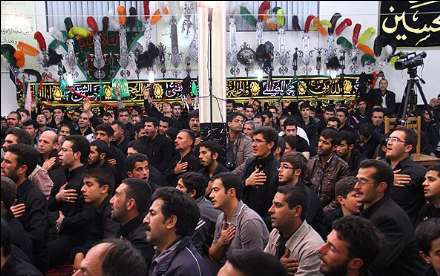 آئین سنتی طشت گذاری در زنجان