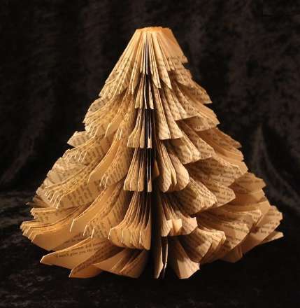 مجسمه هایی زیبا ساخته شده از صفحات کتاب