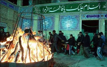 گزارش تصویری آیین سنتی محتشم‌خوانی