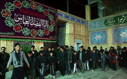 گزارش تصویری آیین سنتی محتشم‌خوانی