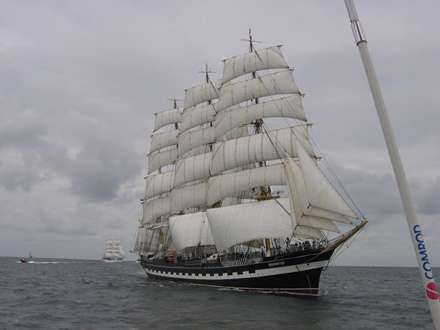 محافظ صفحه نمایش كشتي بادباني