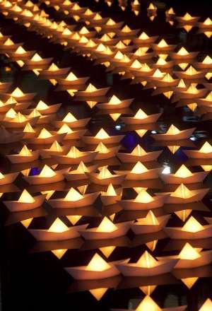 قايق هاي كاغذي در لندن