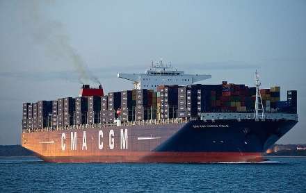 بزرگترين كشتي كانتينربر جهان