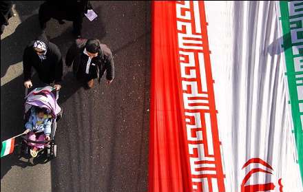 گزارش تصویری راهپیمایی یوم الله 22 بهمن در تهران