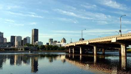 تصویر زمینه مرکز شهر