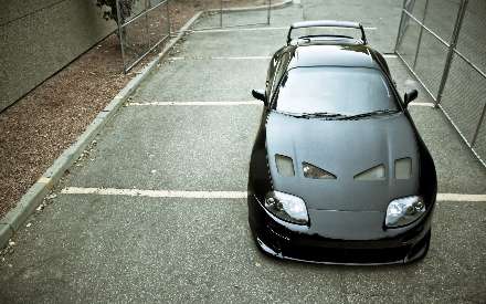 ماشین بی ام و