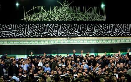 اولین شب عزاداری در محضر رهبر انقلاب
