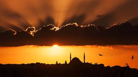 عکس حرفه ای از مکان مقدس