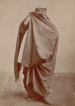 دختران ایرانی در دوره قاجار