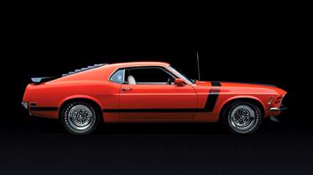 ماشین مدرن قرمز