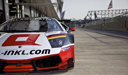 ماشین مسابقه ای اسپرت