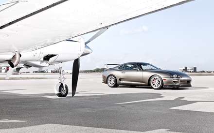 هواپیما و ماشین