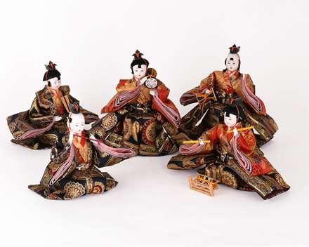 عروسک های ژاپنی