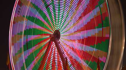 چرخ و فلک غول پیکر