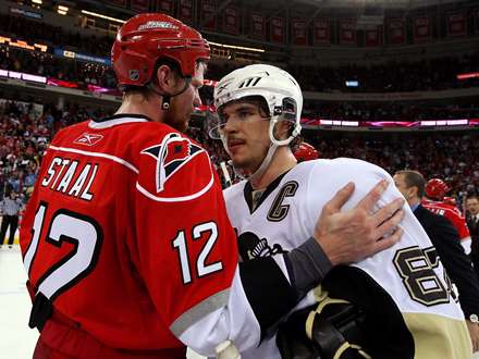 مسابقه هاکی روی یخ