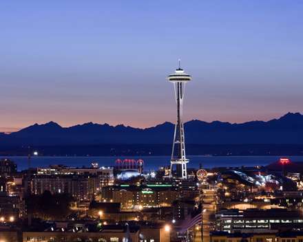 برج زیبا و شهر مدرن